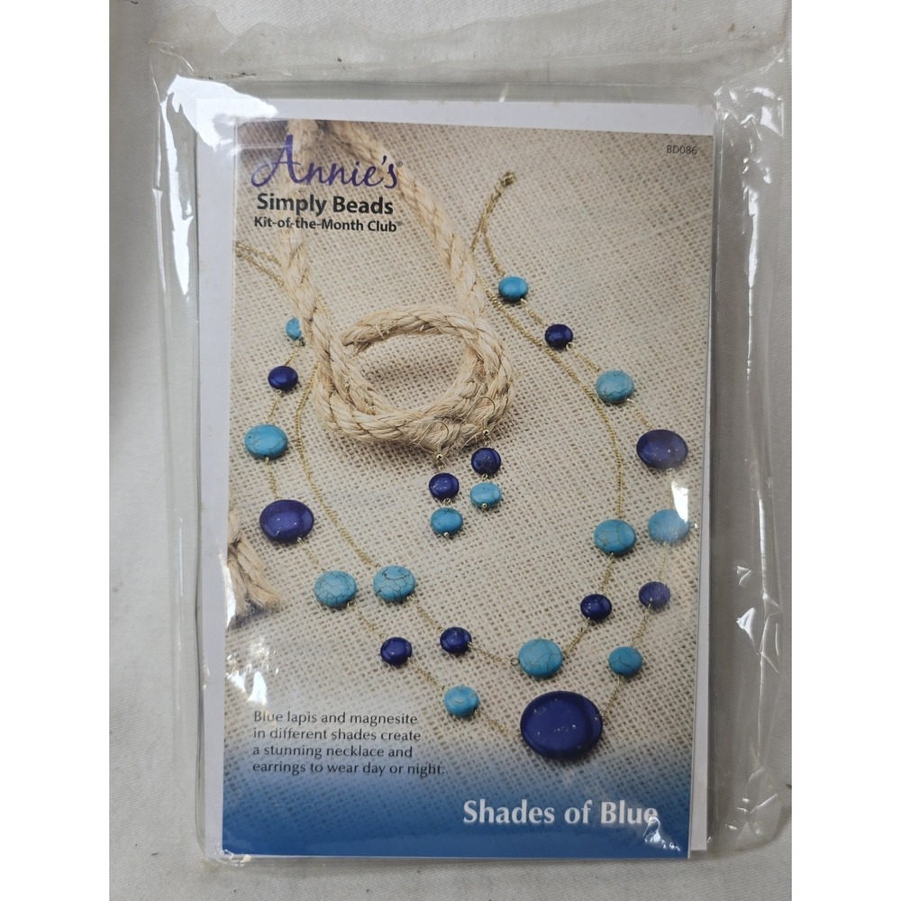 Annie's Simply Beads Kit Of The Month "Shades Of‎ Blue" BD 086 Necklace